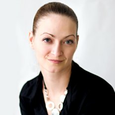 Karolina Hezinová